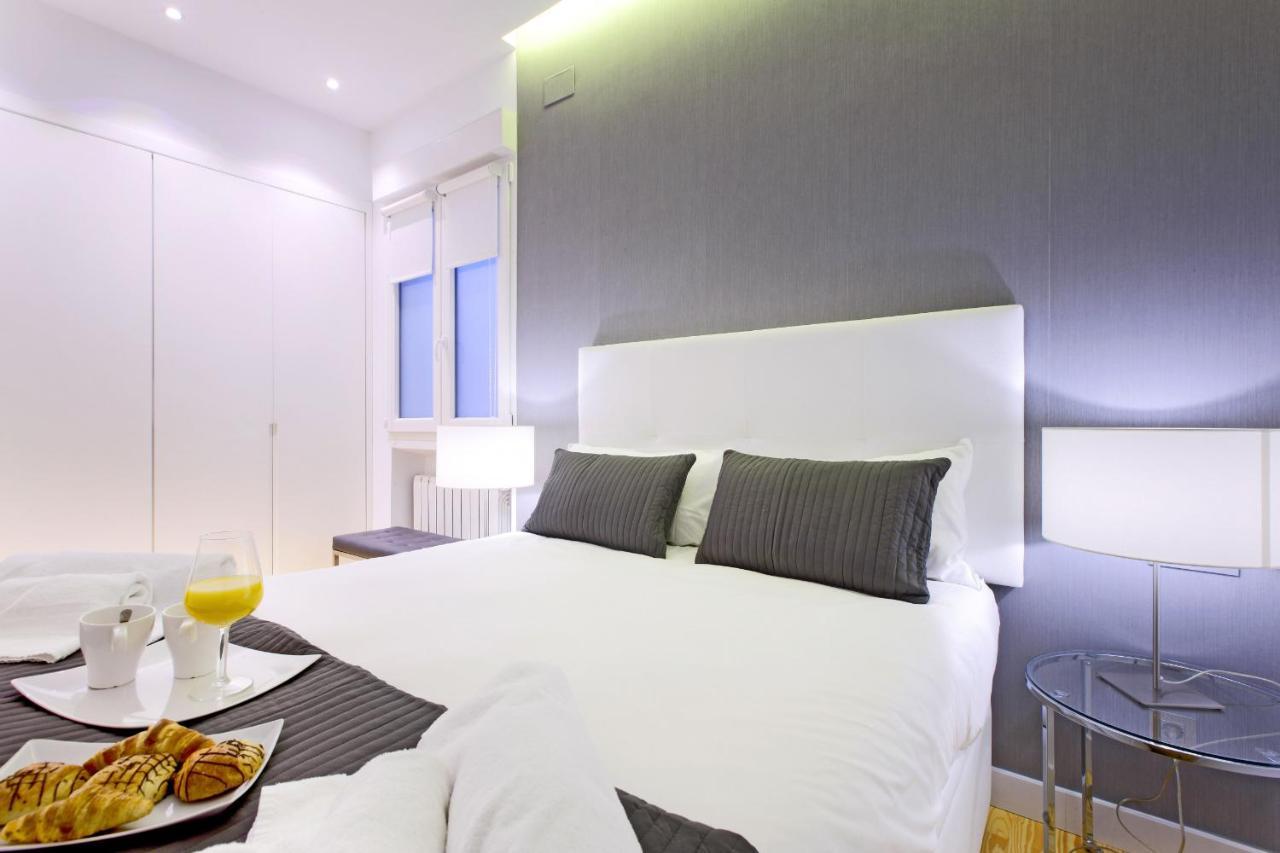Plaza Mayor Suite Madri Exterior foto