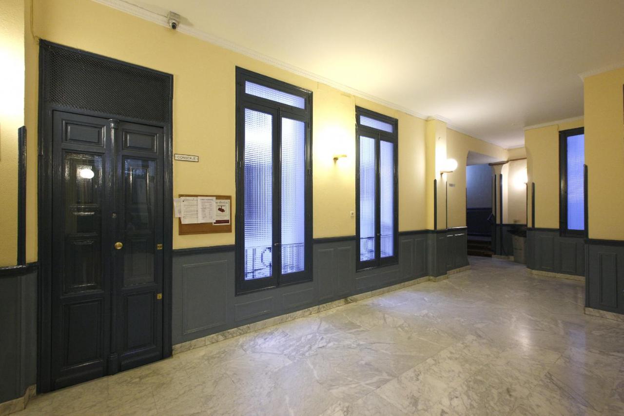 Plaza Mayor Suite Madri Exterior foto